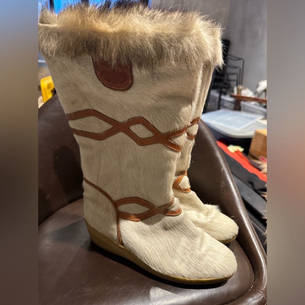 Diadora Beige and Brown Fur Winter Boots